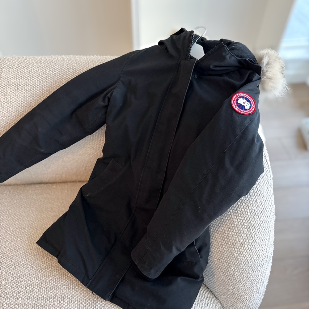Canada Goose Victoria Parka Ultra Warm Down Winter Jacket